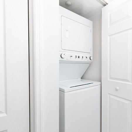 Beautiful 2/2.5 Condo W/Free Parking Fast Wifi Майами Экстерьер фото